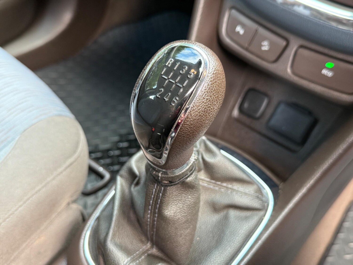 Used Vauxhall Mokka 2013 for sale - 76787810: Photo 32