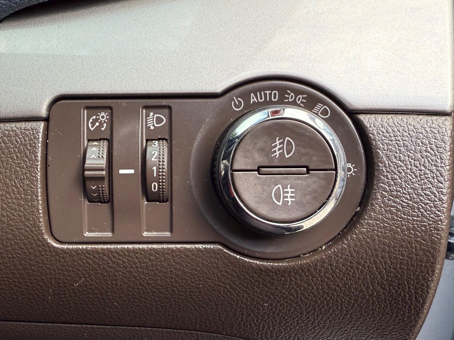 Used Vauxhall Mokka 2013 for sale - 76787810: Photo 33