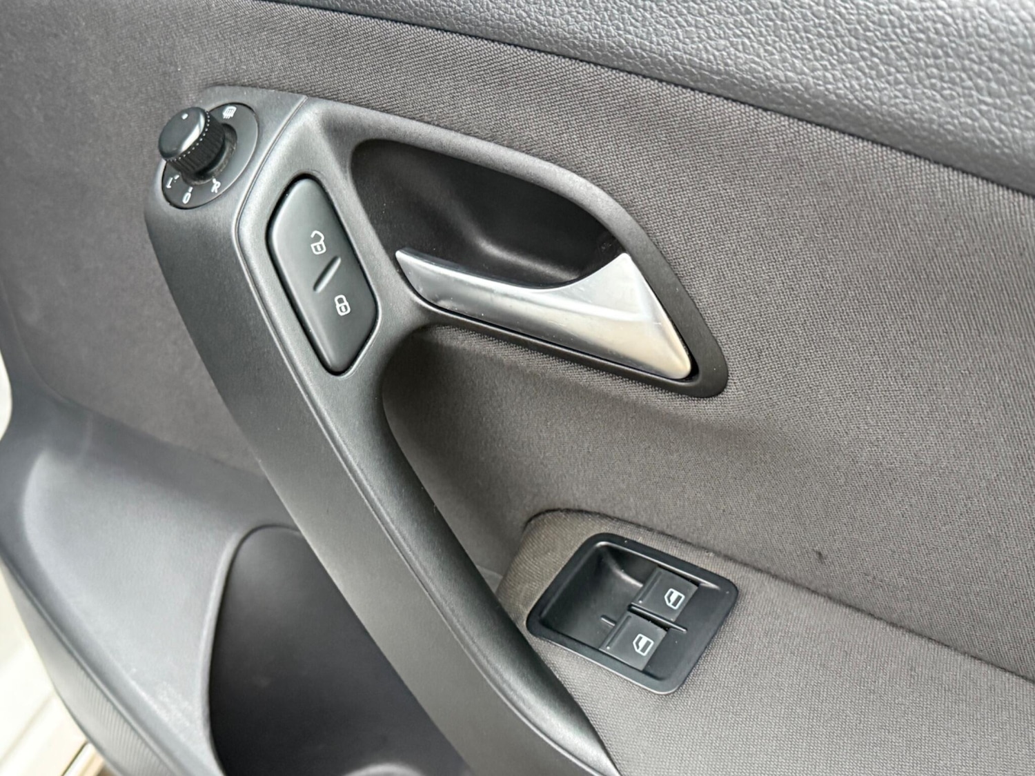 Used Volkswagen Polo 2014 for sale - 77057183: Photo 36