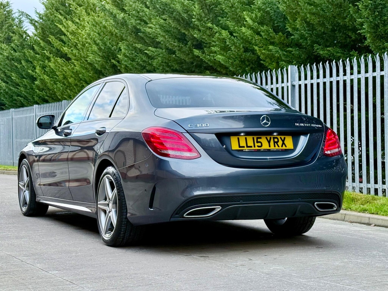 Used Mercedes-Benz C Class 2015 for sale - 77081432: Photo 2