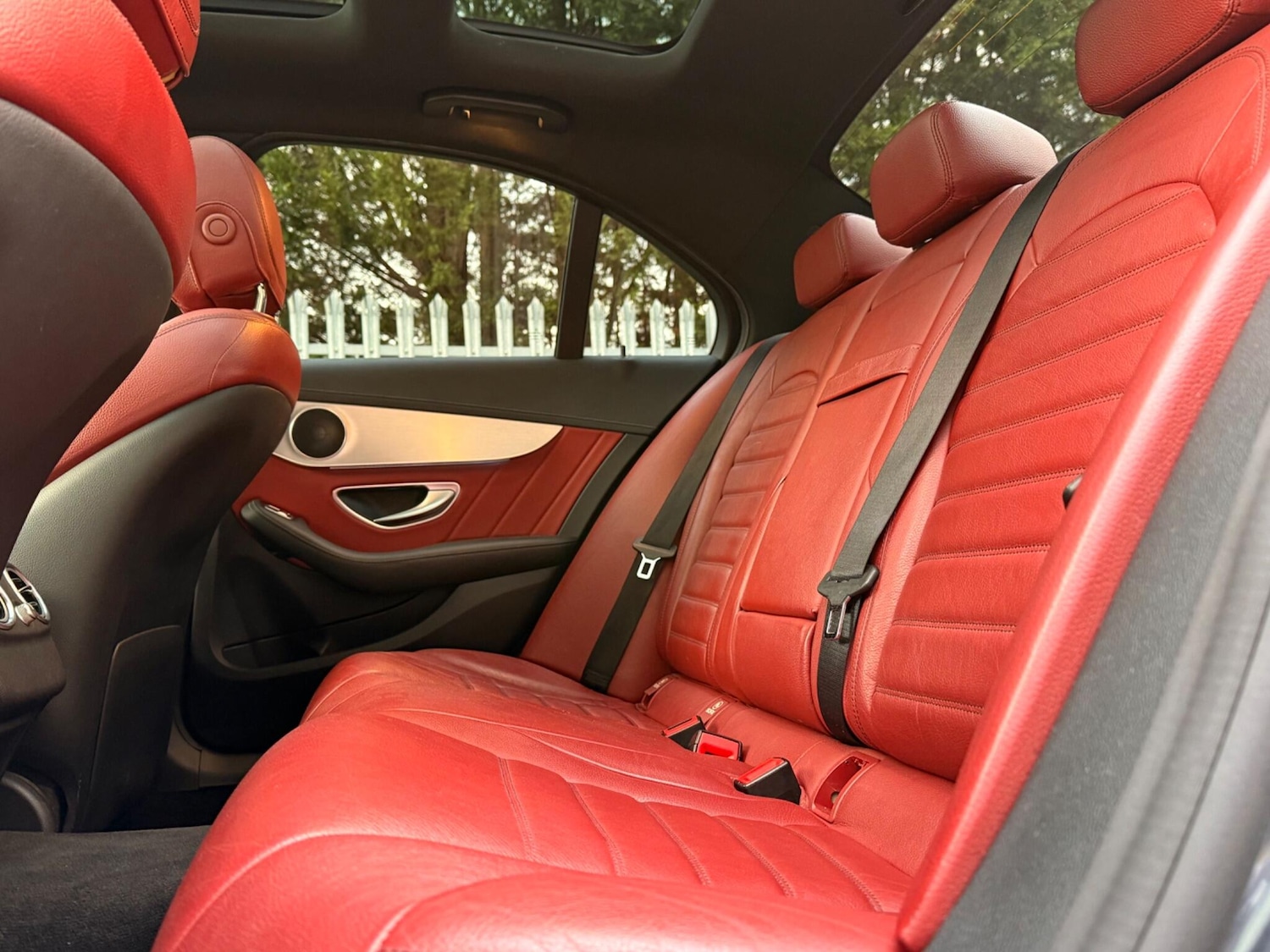 Used Mercedes-Benz C Class 2015 for sale - 77081432: Photo 24