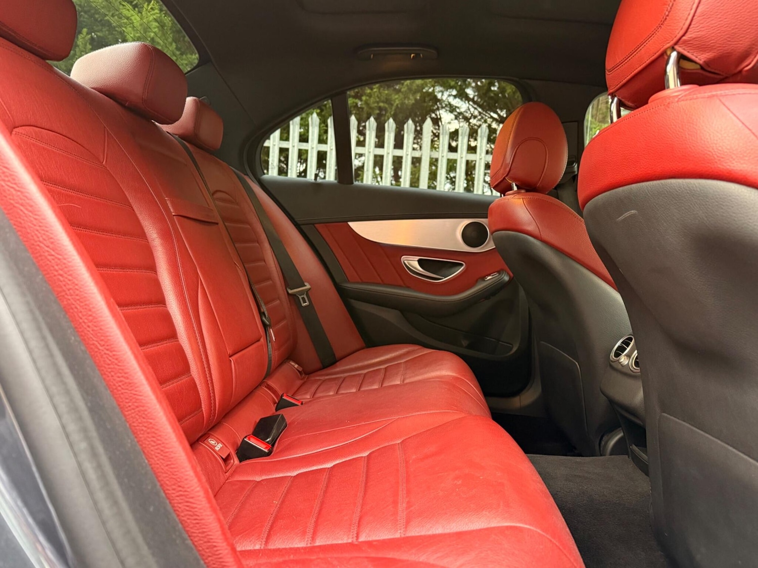 Used Mercedes-Benz C Class 2015 for sale - 77081432: Photo 25