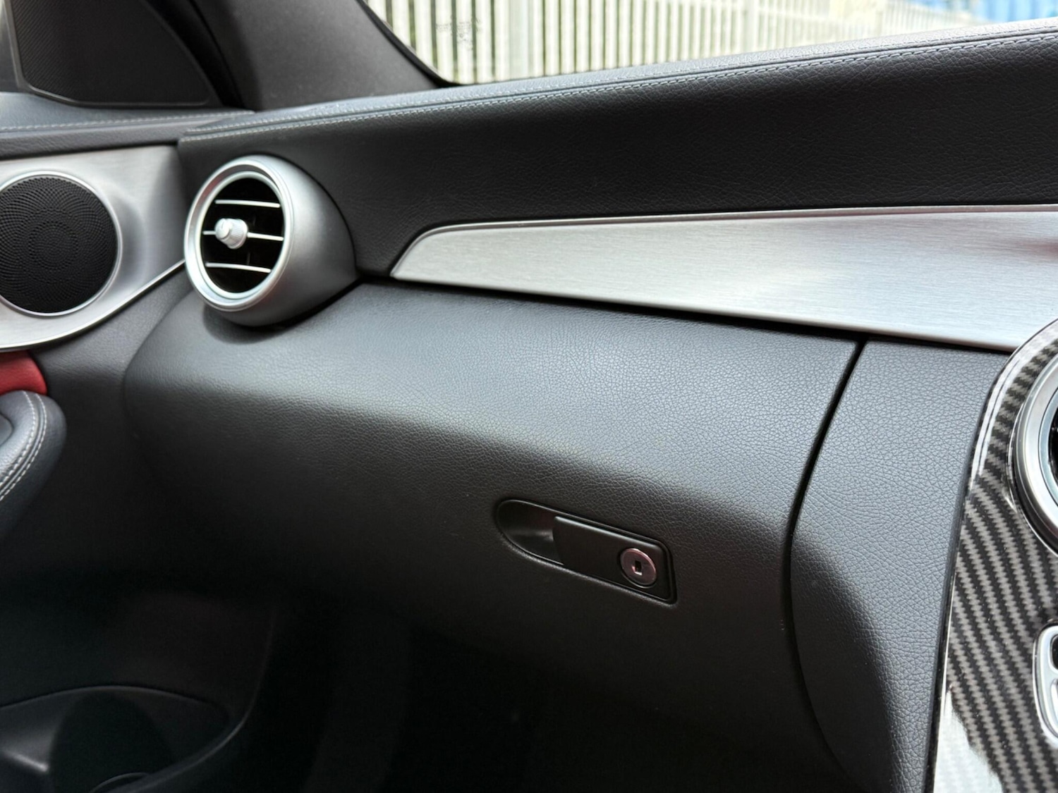 Used Mercedes-Benz C Class 2015 for sale - 77081432: Photo 30