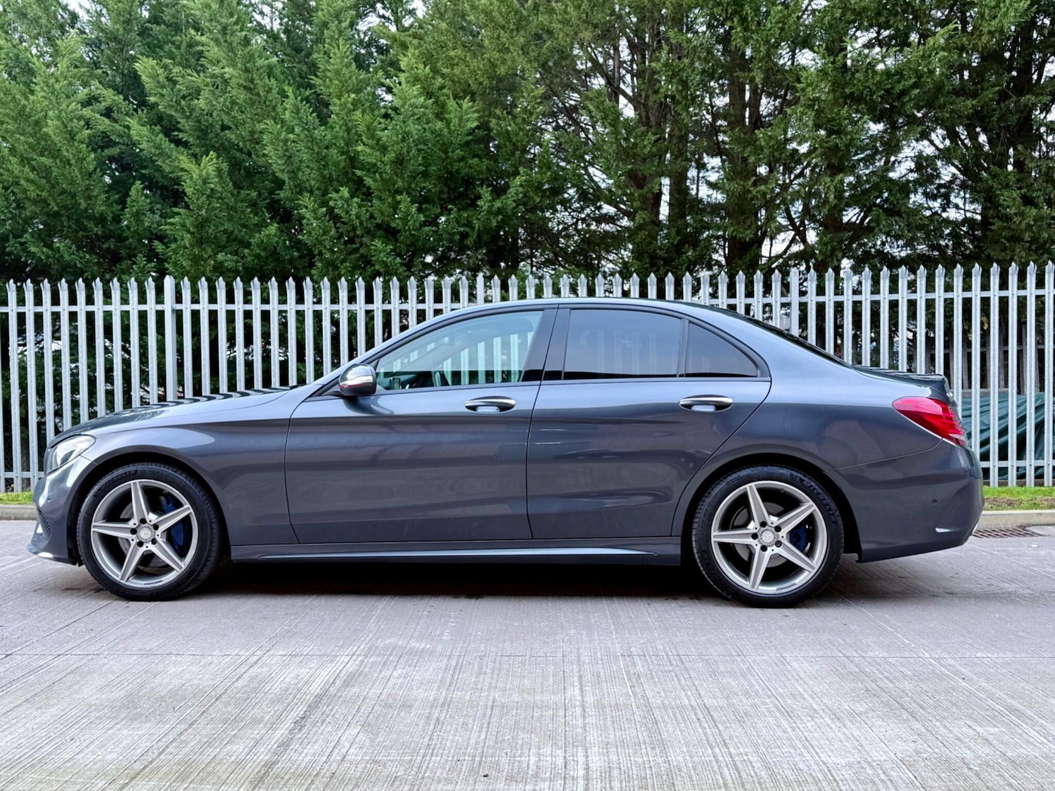 Used Mercedes-Benz C Class 2015 for sale - 77081432: Photo 7