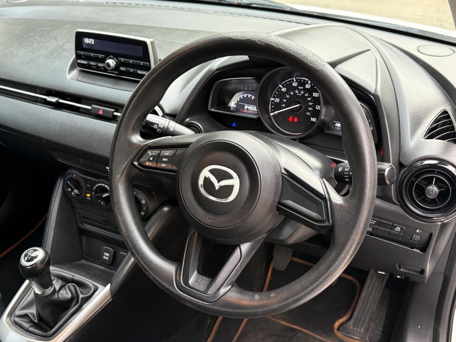 Used Mazda Mazda2 2018 for sale - 77081534: Photo 3