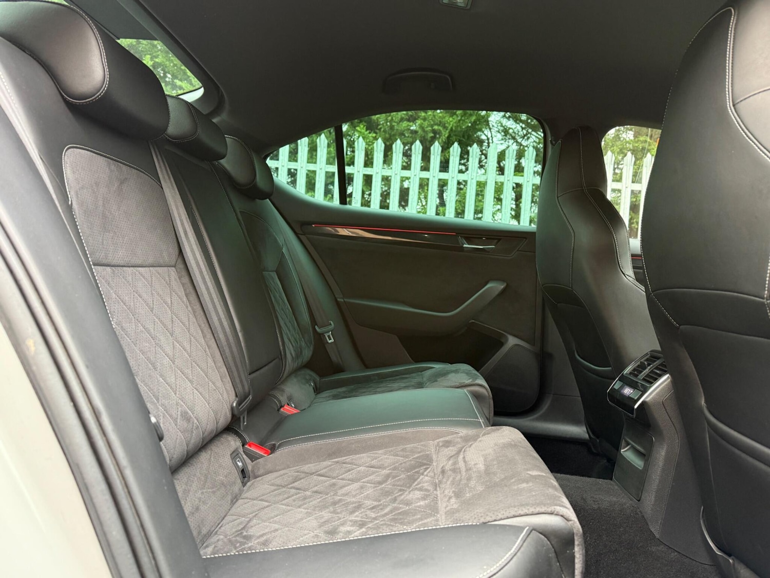 Used Skoda Superb 2019 for sale - 77143499: Photo 27