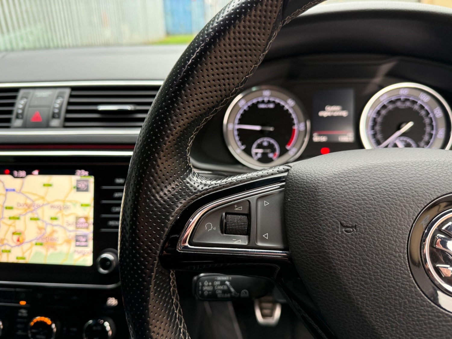 Used Skoda Superb 2019 for sale - 77143499: Photo 35