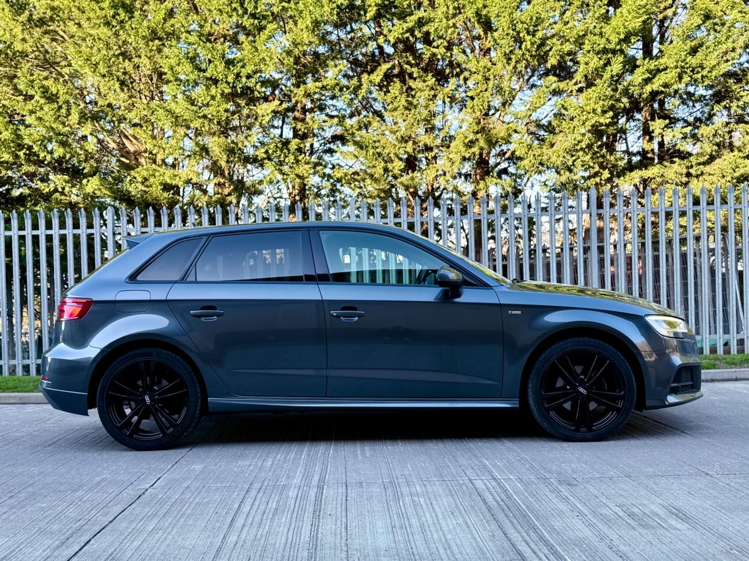 Used Audi A3 2016 for sale - 76787821: Photo 4