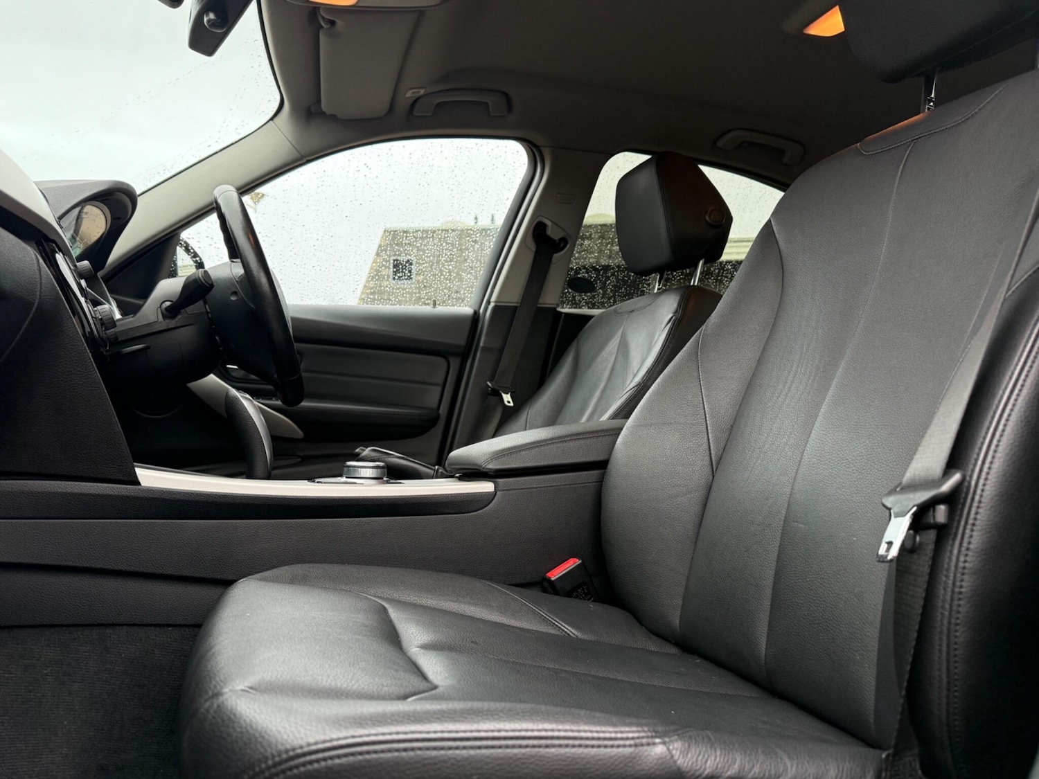 Used BMW 3 Series 2018 for sale - 76926451: Photo 10