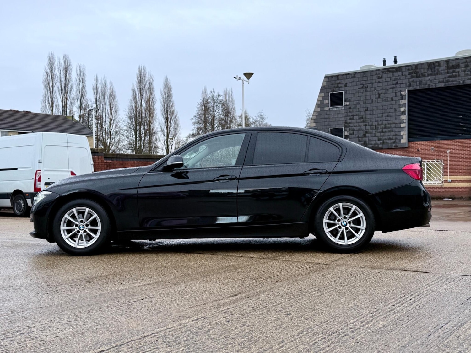 Used BMW 3 Series 2018 for sale - 76926451: Photo 4