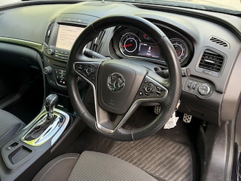 Used Vauxhall Insignia 2015 for sale - 76787801: Photo