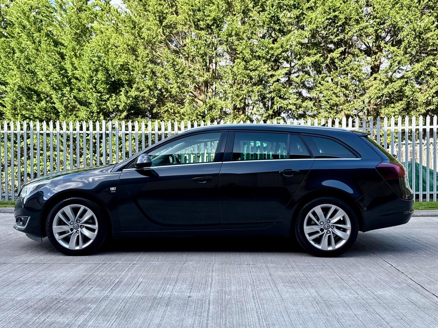 Used Vauxhall Insignia 2015 for sale - 76787801: Photo 7