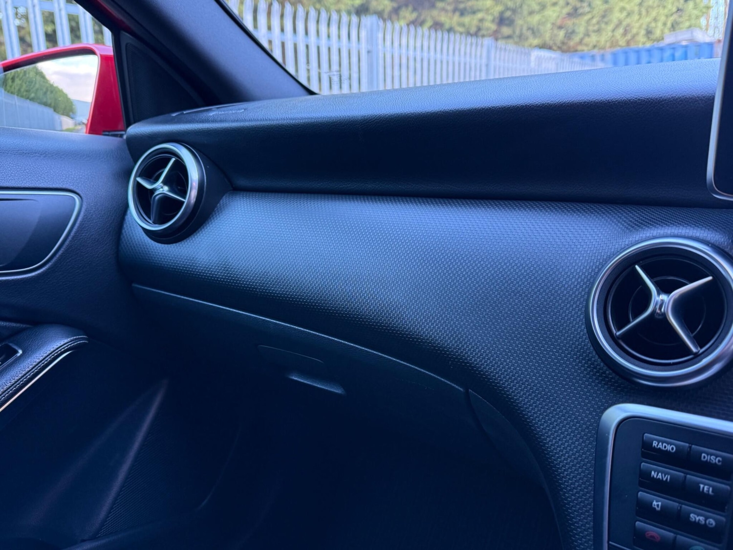 Used Mercedes-Benz A-Class 2015 for sale - 76899341: Photo 31