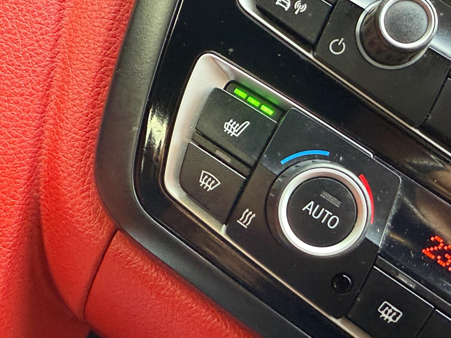 Used BMW 4 Series 2015 for sale - 76787802: Photo 28