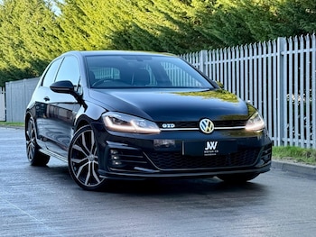 Used Volkswagen Golf 2017 for sale - 77131021: Photo