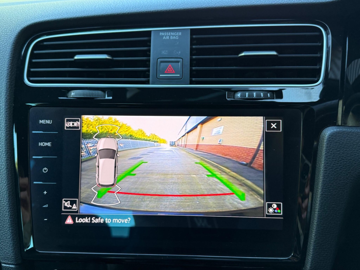 Used Volkswagen Golf 2017 for sale - 77131021: Photo 25