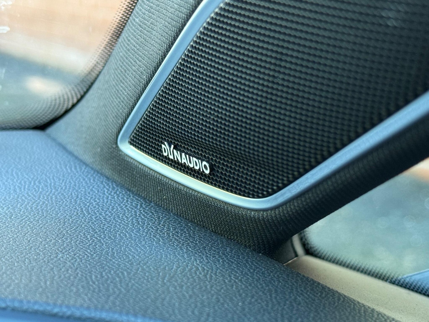 Used Volkswagen Golf 2017 for sale - 77131021: Photo 26