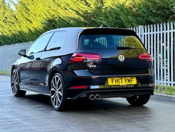 Used Volkswagen Golf 2017 for sale - 77131021: Photo