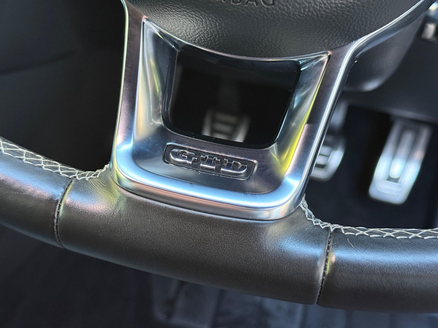 Used Volkswagen Golf 2017 for sale - 77131021: Photo 38