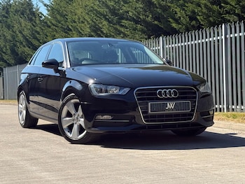 Used Audi A3 2014 for sale - 76787811: Photo