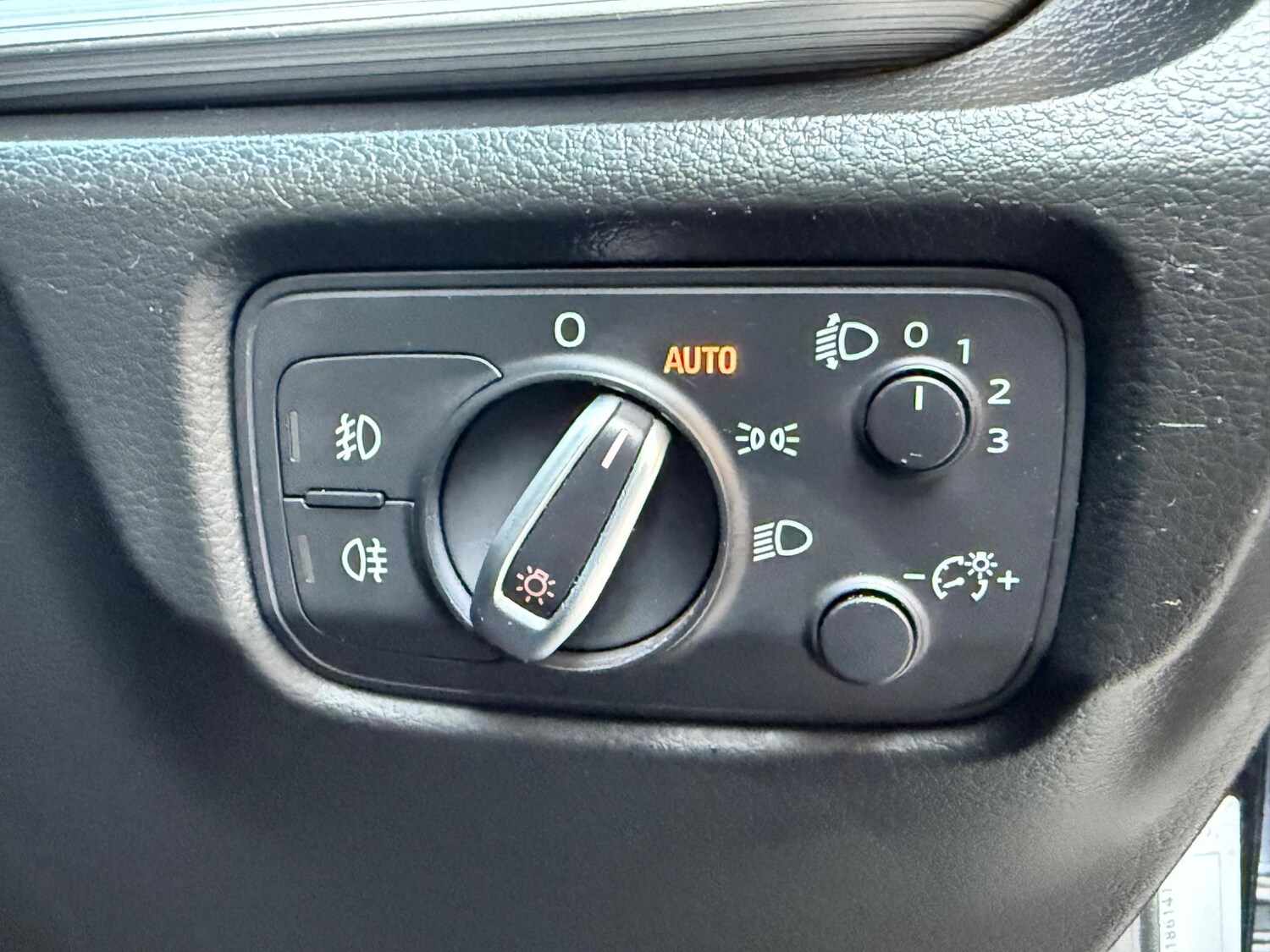 Used Audi A3 2014 for sale - 76787811: Photo 24