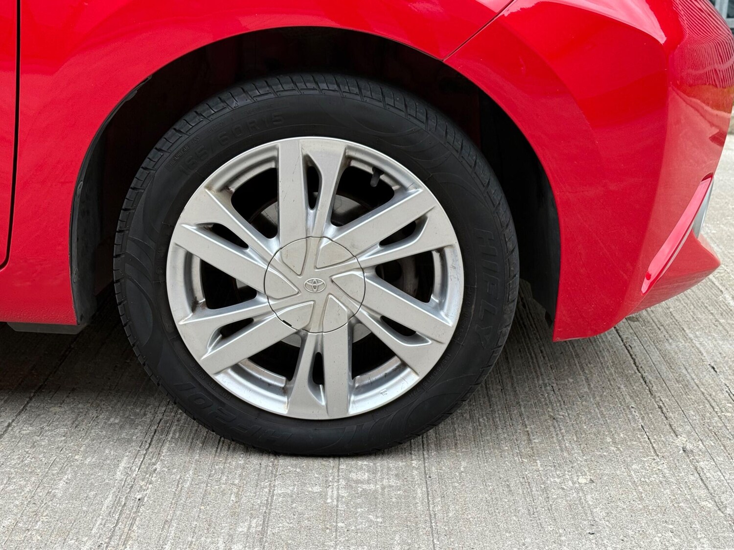 Used Toyota AYGO 2015 for sale - 76787806: Photo 17