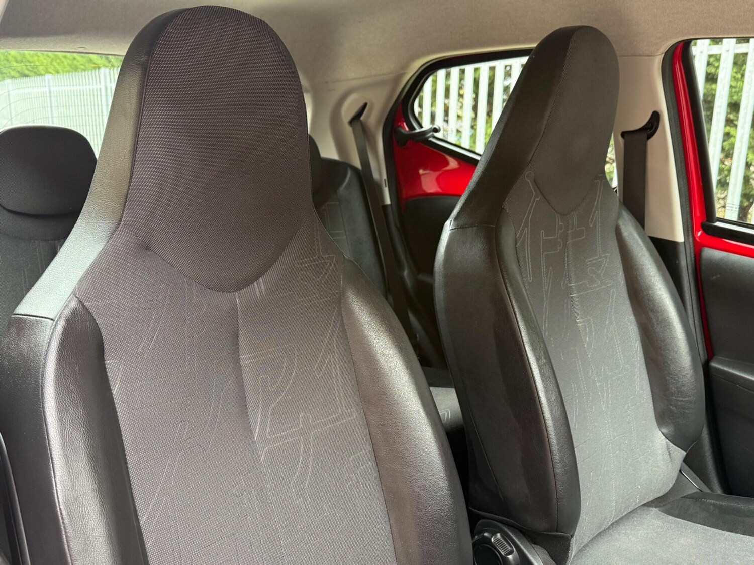 Used Toyota AYGO 2015 for sale - 76787806: Photo 19