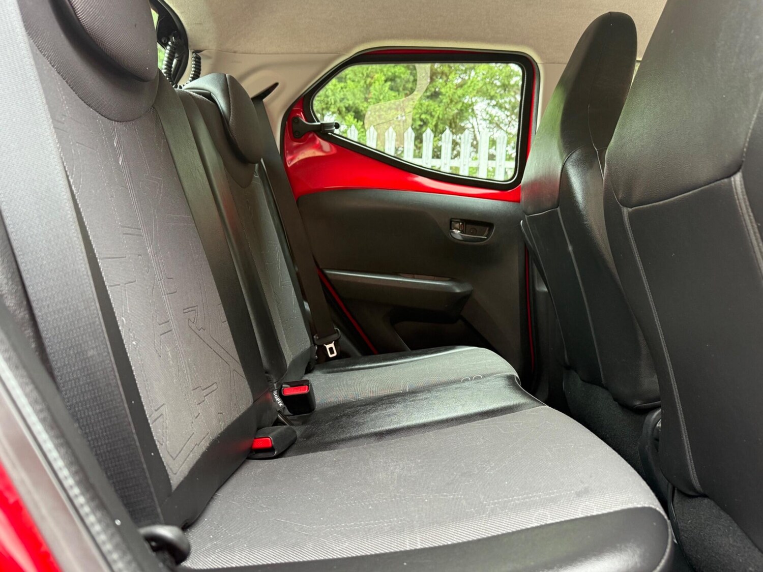 Used Toyota AYGO 2015 for sale - 76787806: Photo 20