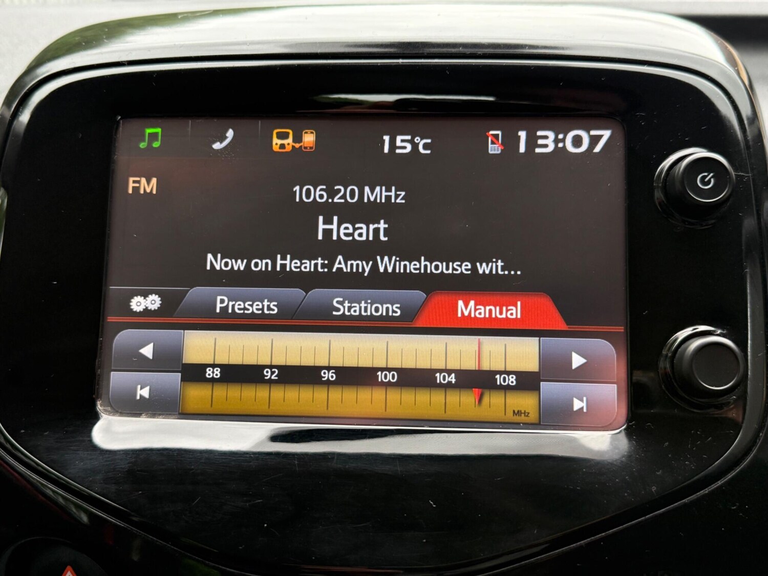 Used Toyota AYGO 2015 for sale - 76787806: Photo 24