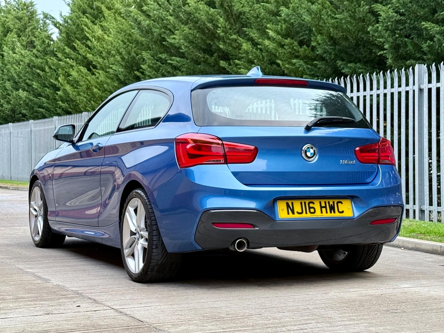 Used BMW 1 Series 2016 for sale - 76787815: Photo 2