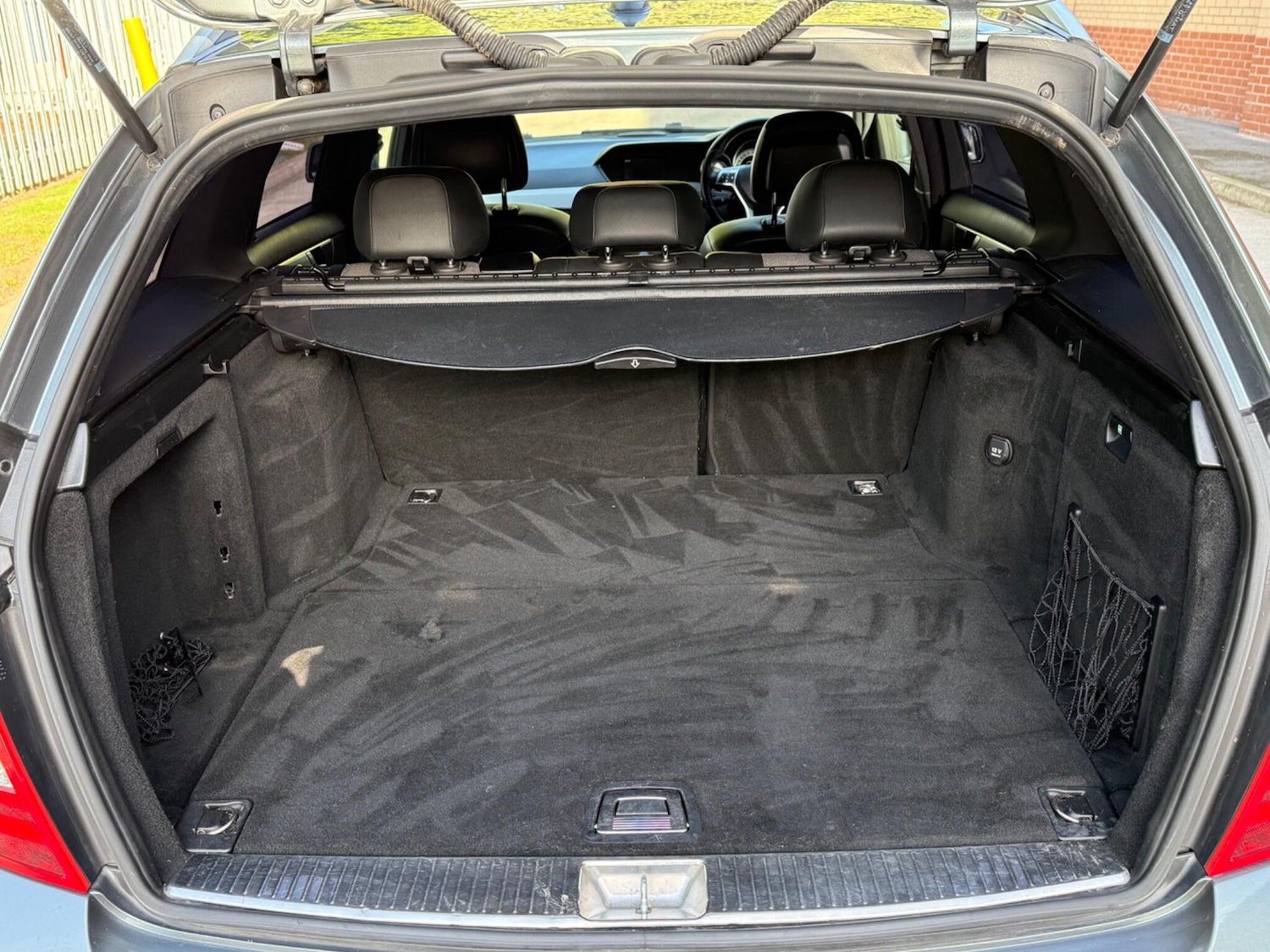 Used Mercedes-Benz C Class 2012 for sale - 76786518: Photo 32