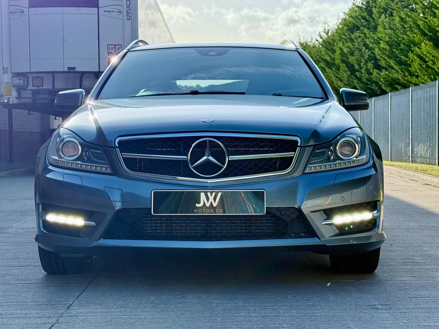 Used Mercedes-Benz C Class 2012 for sale - 76786518: Photo 5