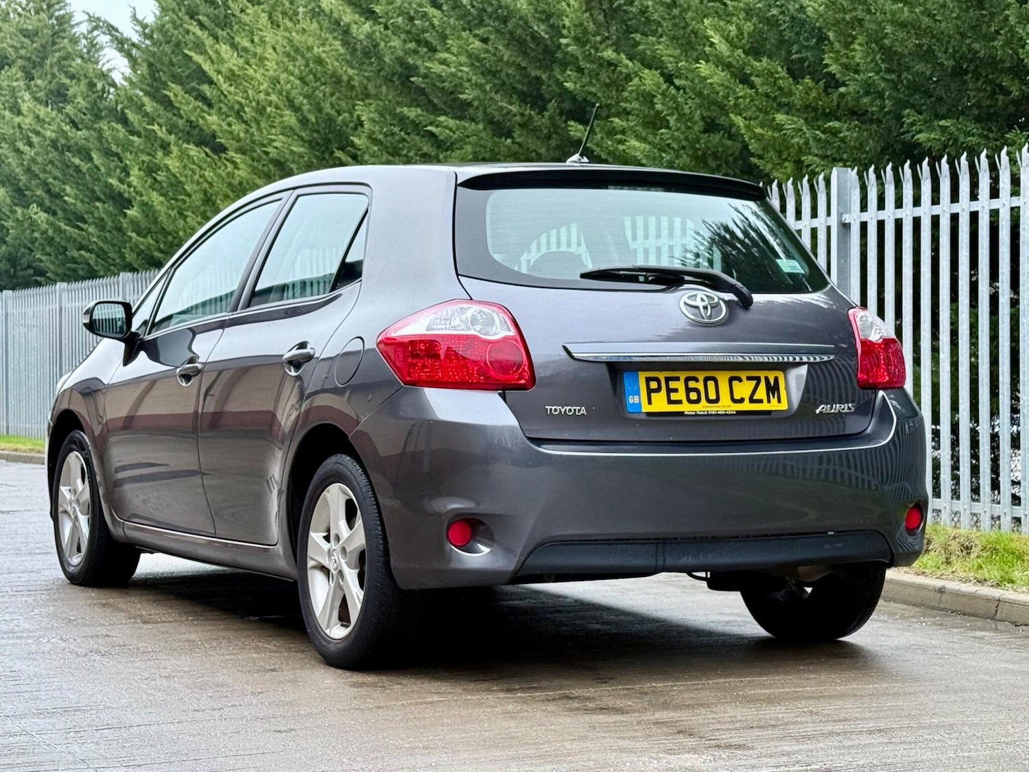 Used Toyota Auris 2010 for sale - 77143847: Photo 2