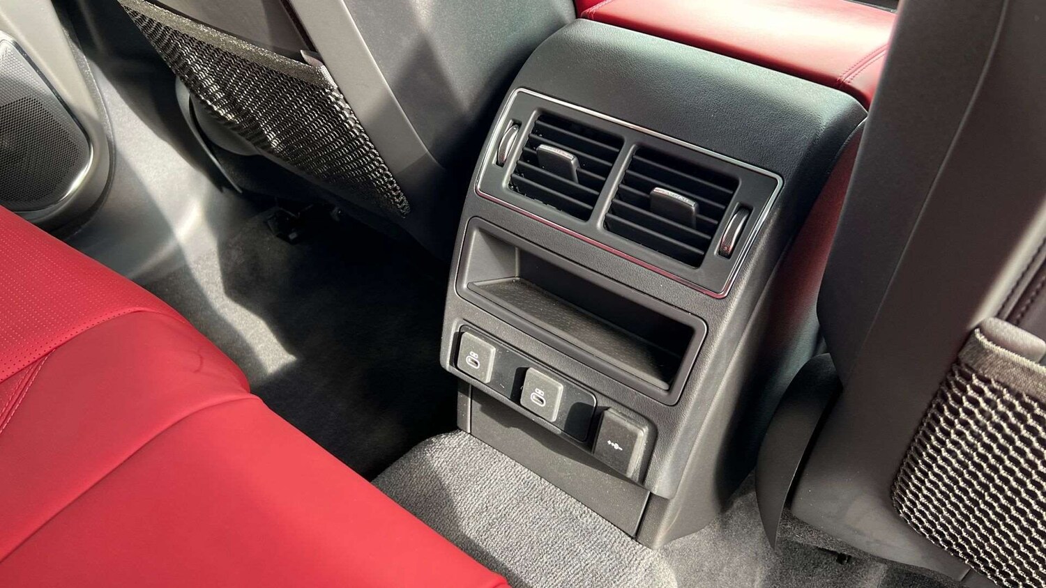 Used Jaguar F-Pace 2024 for sale - 76460363: Photo 18