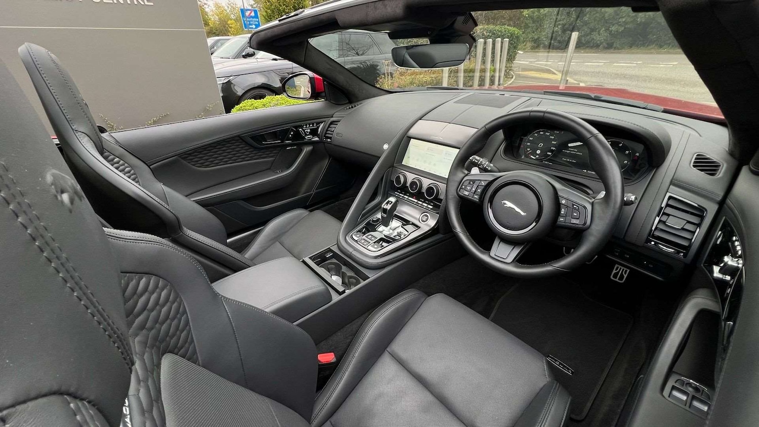 Used Jaguar F-Type 2023 for sale - 77787154: Photo 24