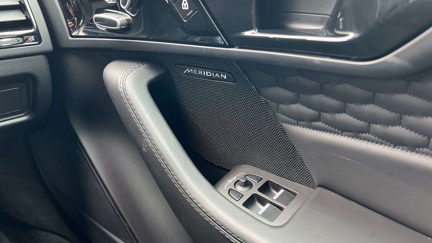 Used Jaguar F-Type 2023 for sale - 77787154: Photo 29