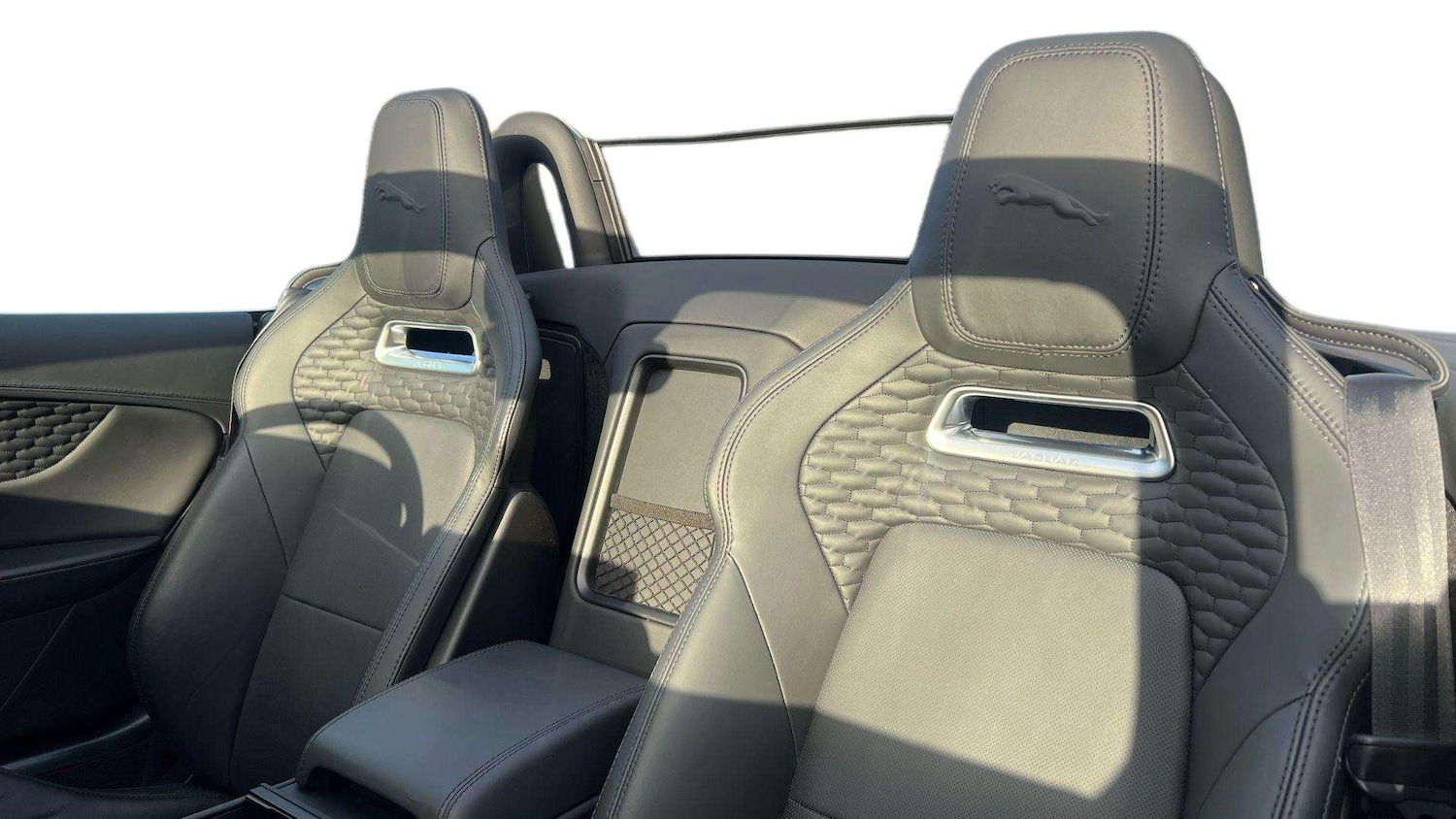 Used Jaguar F-Type 2023 for sale - 77787154: Photo 4