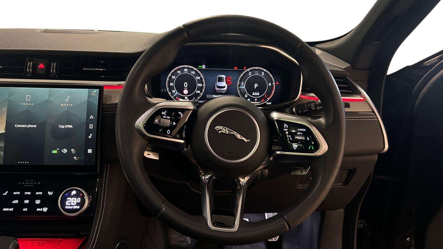 Used Jaguar F-Pace 2024 for sale - 76459798: Photo 15