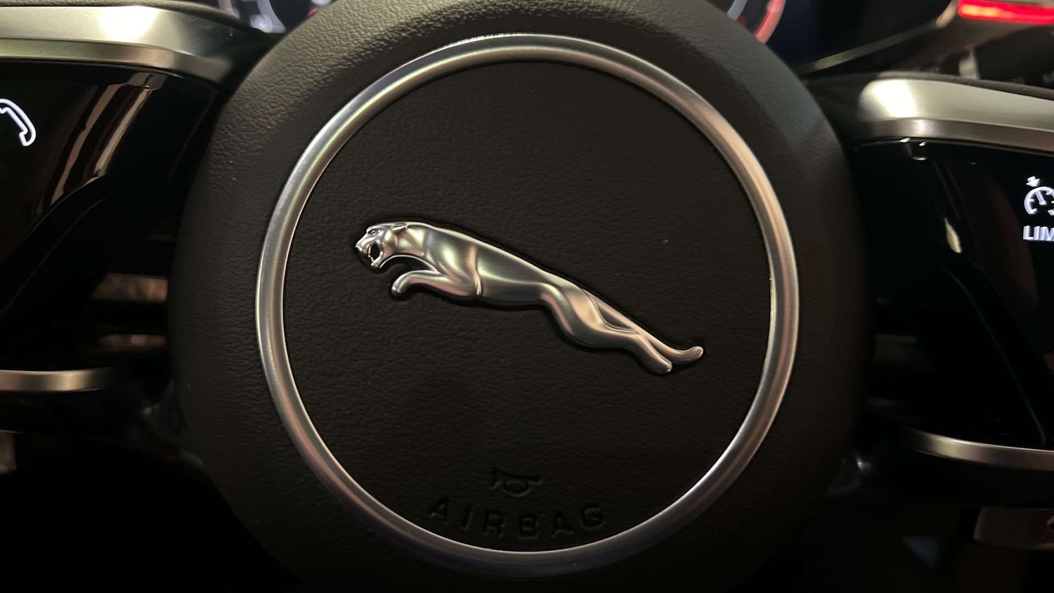 Used Jaguar F-Pace 2024 for sale - 76459798: Photo 31