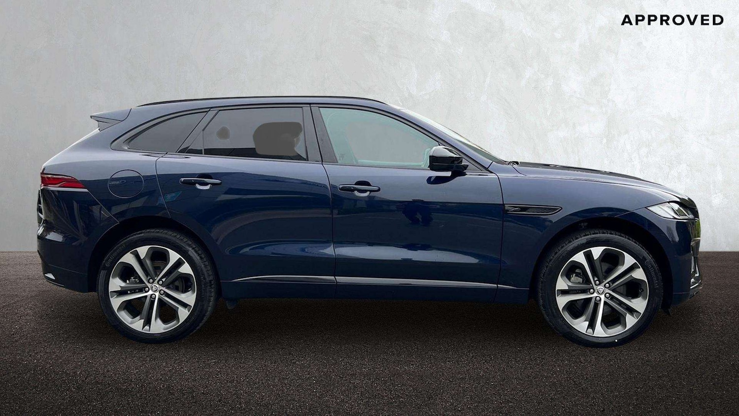 Used Jaguar F-Pace 2023 for sale - 76460284: Photo 5