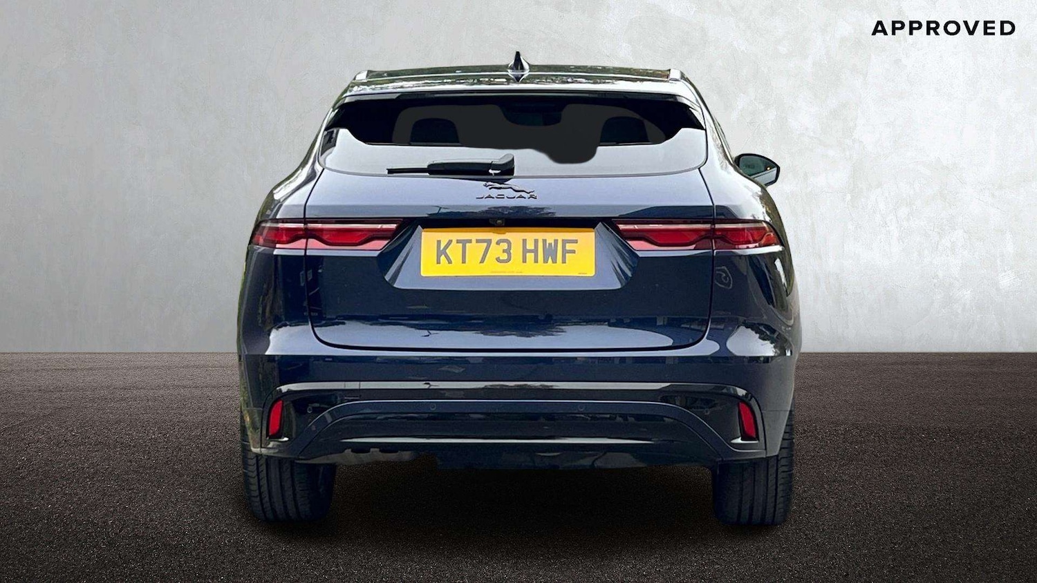 Used Jaguar F-Pace 2023 for sale - 76460284: Photo 6