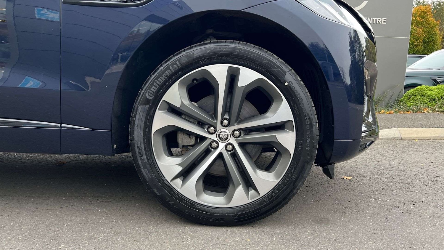 Used Jaguar F-Pace 2023 for sale - 76460284: Photo 8