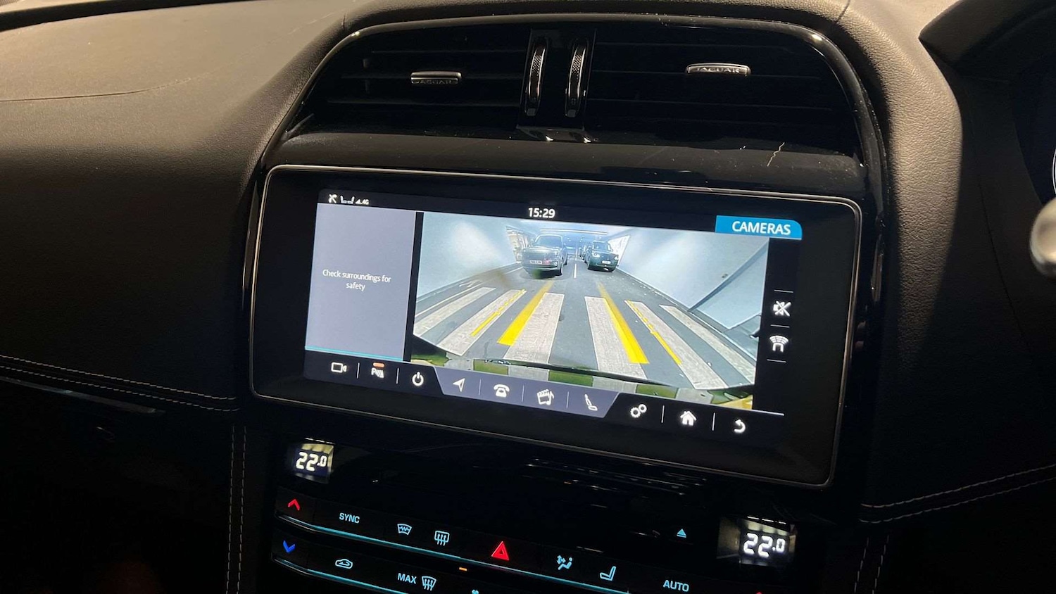 Used Jaguar F-Pace 2020 for sale - 76774283: Photo 12