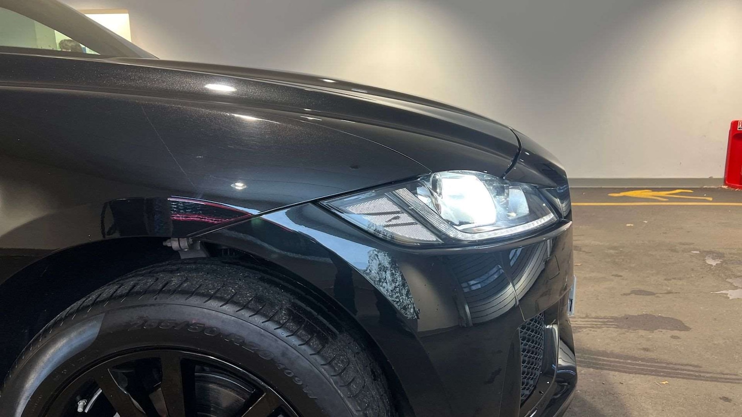 Used Jaguar F-Pace 2020 for sale - 76774283: Photo 32