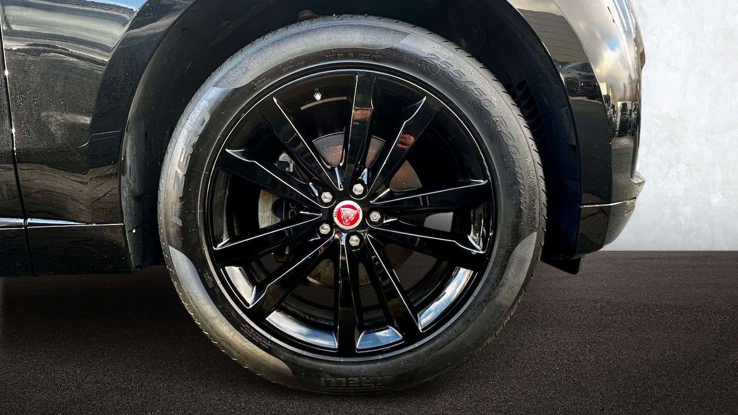 Used Jaguar F-Pace 2020 for sale - 76774283: Photo 8