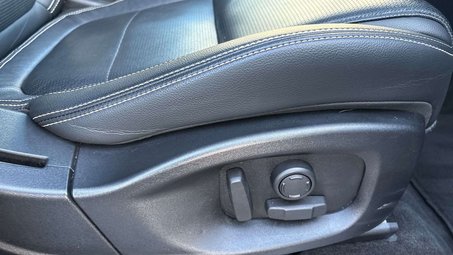 Used Jaguar E-Pace 2024 for sale - 77443617: Photo 23