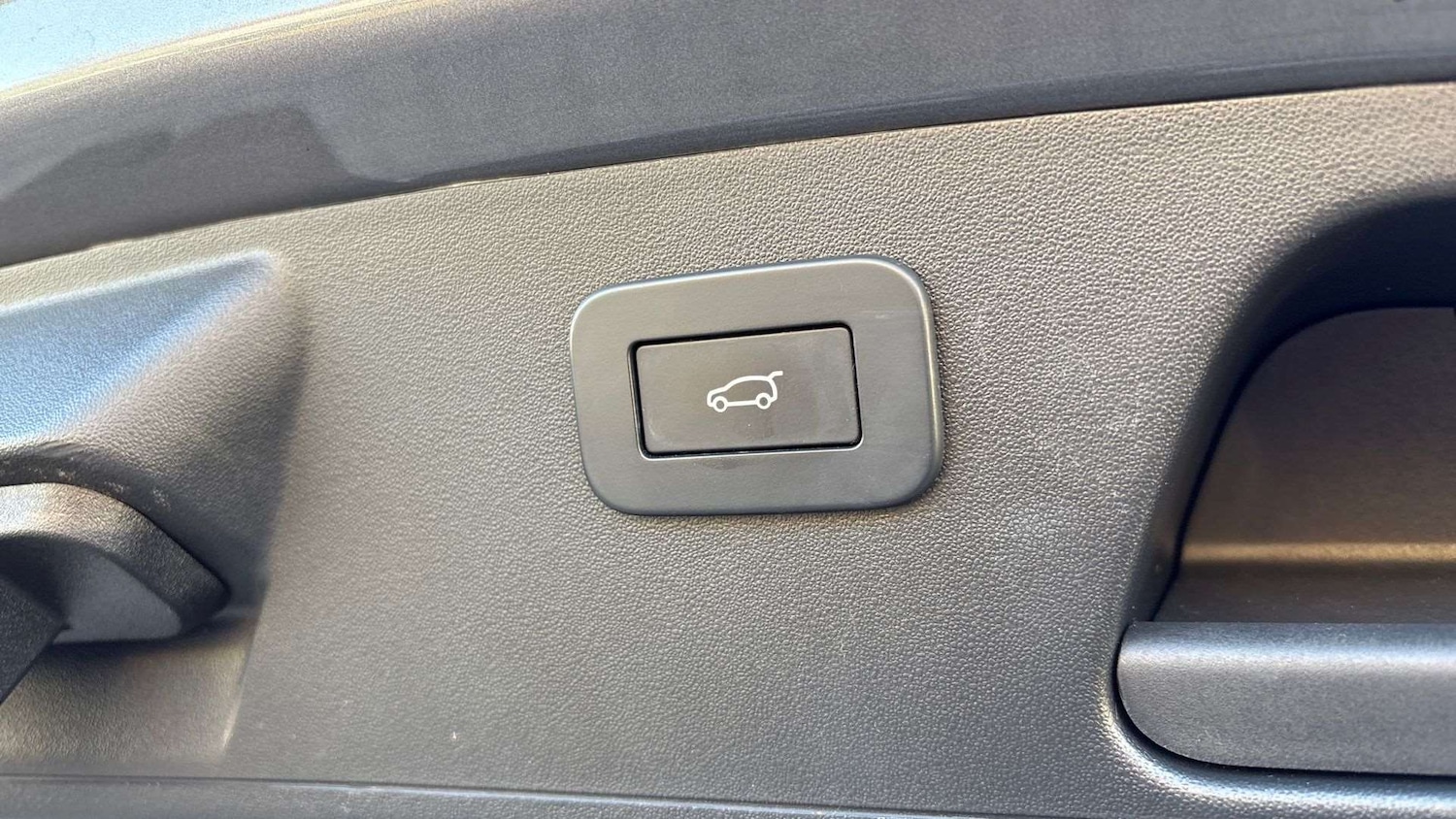 Used Jaguar E-Pace 2024 for sale - 77443617: Photo 24