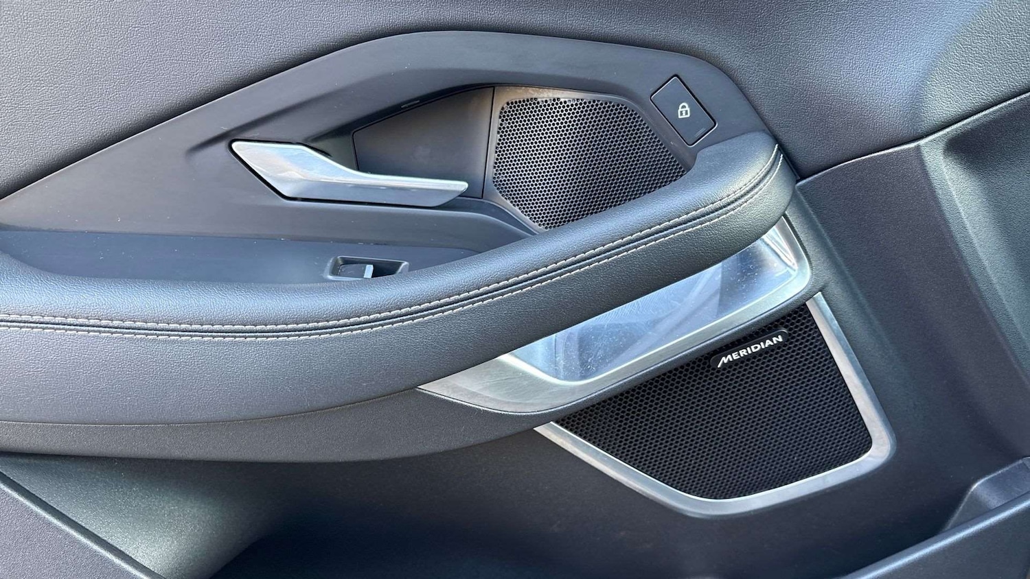 Used Jaguar E-Pace 2024 for sale - 77443617: Photo 25