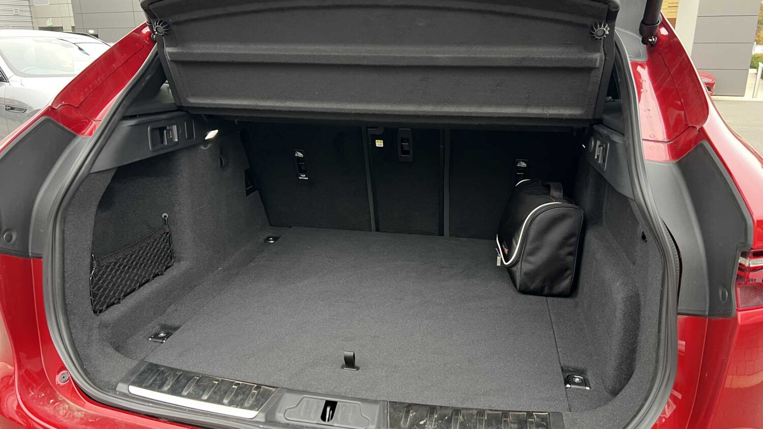 Used Jaguar F-Pace 2024 for sale - 76460441: Photo 10