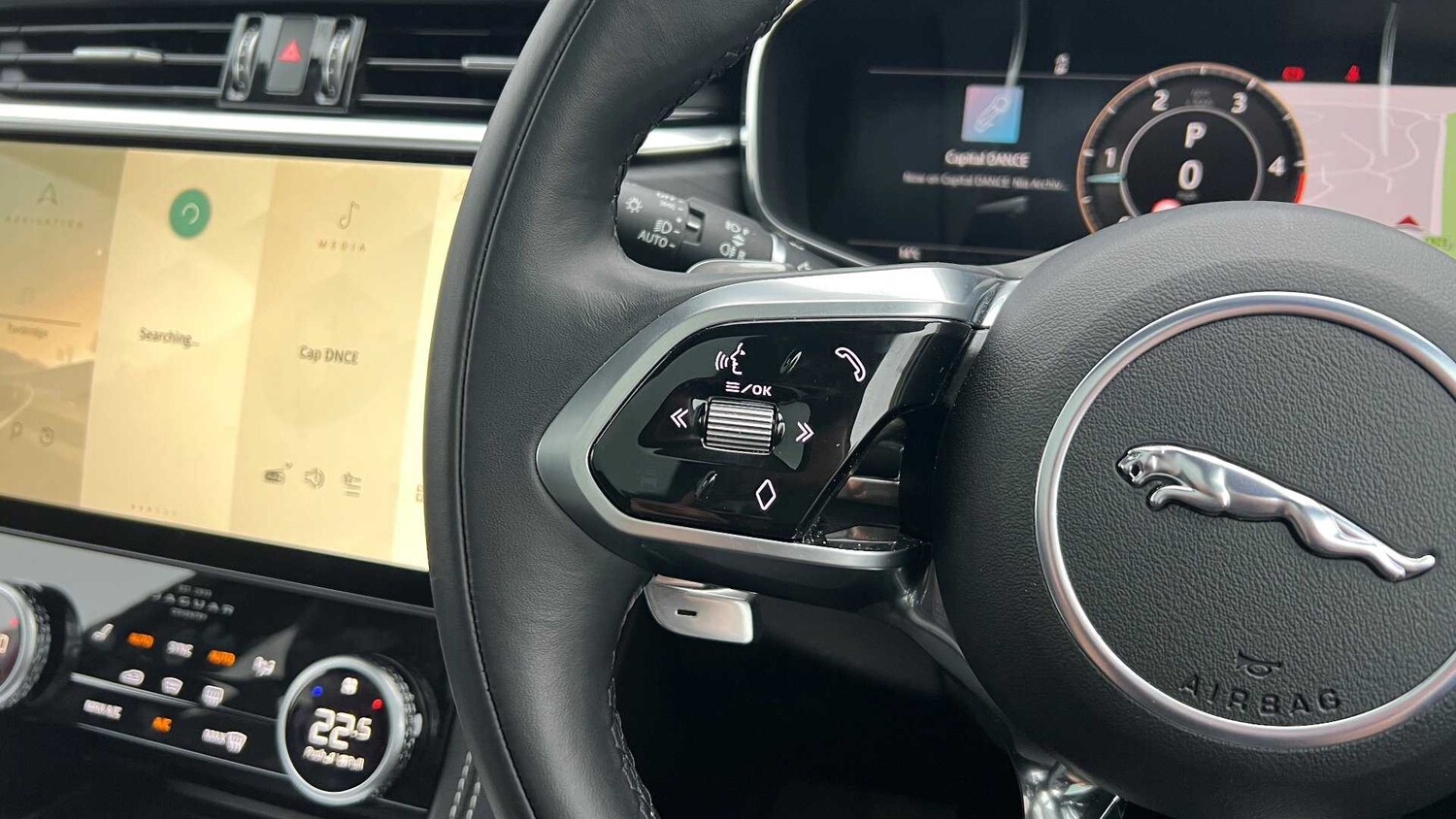 Used Jaguar F-Pace 2024 for sale - 76460441: Photo 28